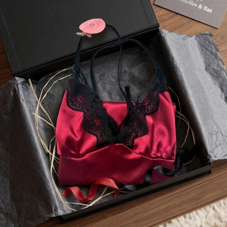 Nuisette Asymétrique Chic - Rouge Rubis ✨👠