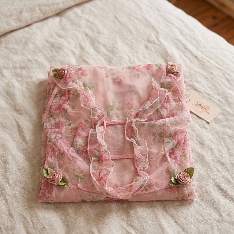 Nuisette vaporeuse fleurie - Détails Roses 🌸